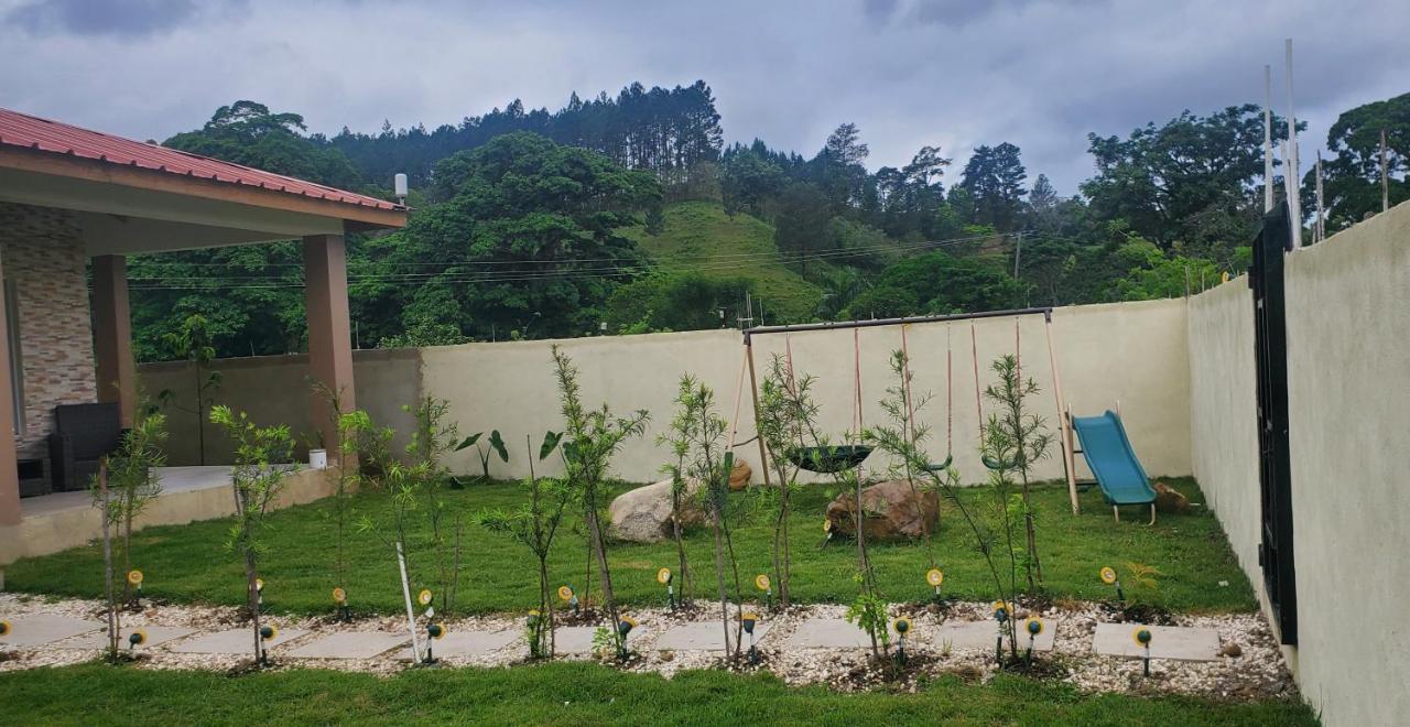 Sunflower Village Villa Girasoles คาราวากวา ภายนอก รูปภาพ