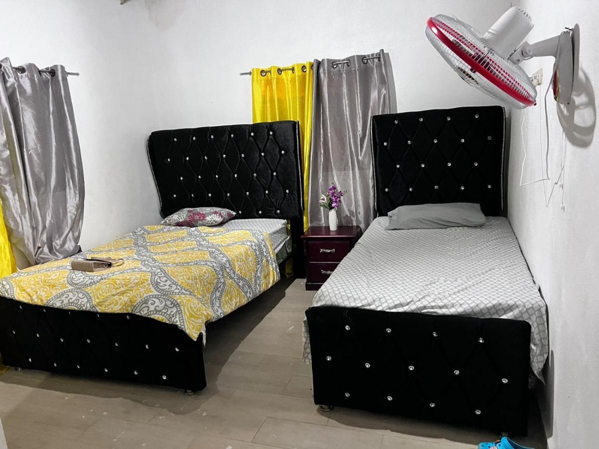 Sunflower Village Villa Girasoles คาราวากวา ภายนอก รูปภาพ