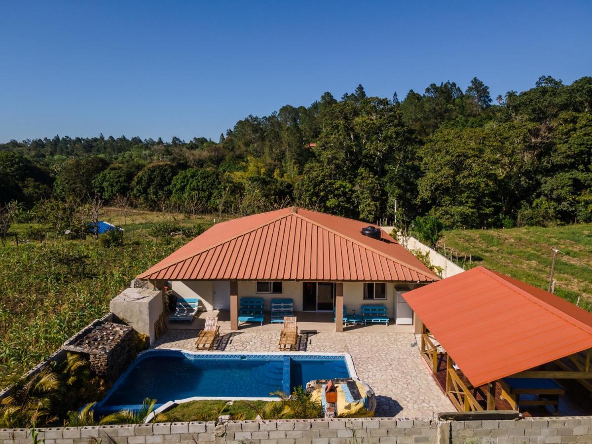 Sunflower Village Villa Girasoles คาราวากวา ภายนอก รูปภาพ
