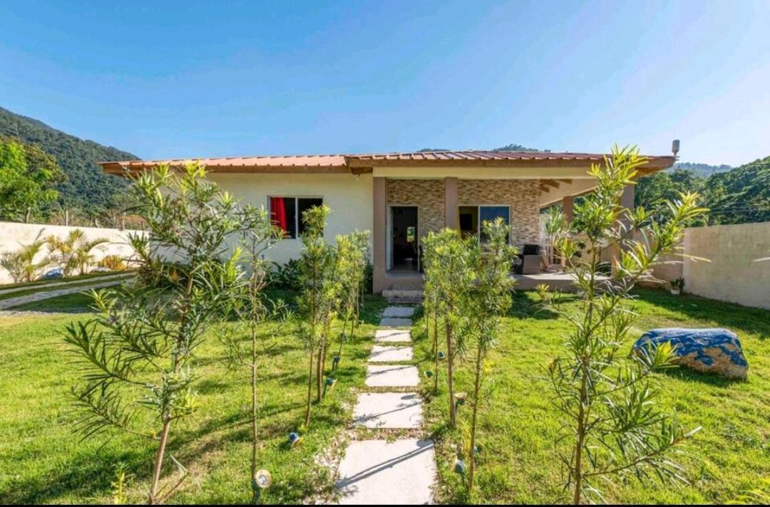 Sunflower Village Villa Girasoles คาราวากวา ภายนอก รูปภาพ
