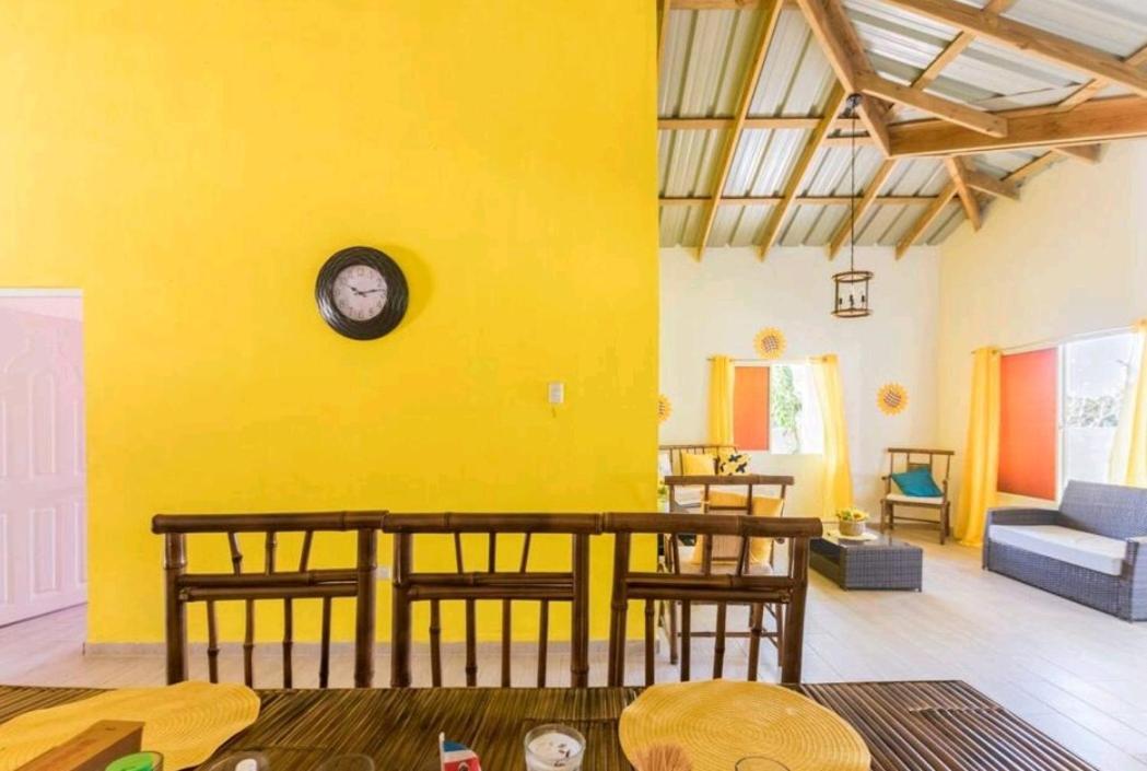 Sunflower Village Villa Girasoles คาราวากวา ภายนอก รูปภาพ